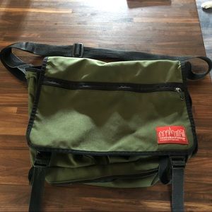 Manhattan Portage Messenger Bag